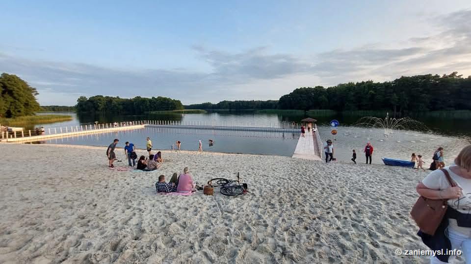 Wyspa Edwarda i Jezioro Raczyńskie w Zaniemyślu